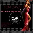 Tom Davis - Sax On A Plate