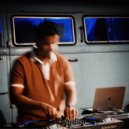 Wraith V feat. sass gurl - SCREAM (Original Mix)