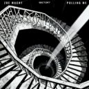 ZOE MACHT - PULLING ME ()